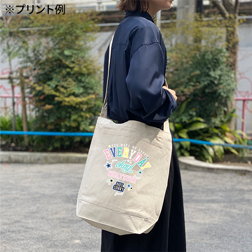 キャンバスフロントポケットショルダートート ナチュラル